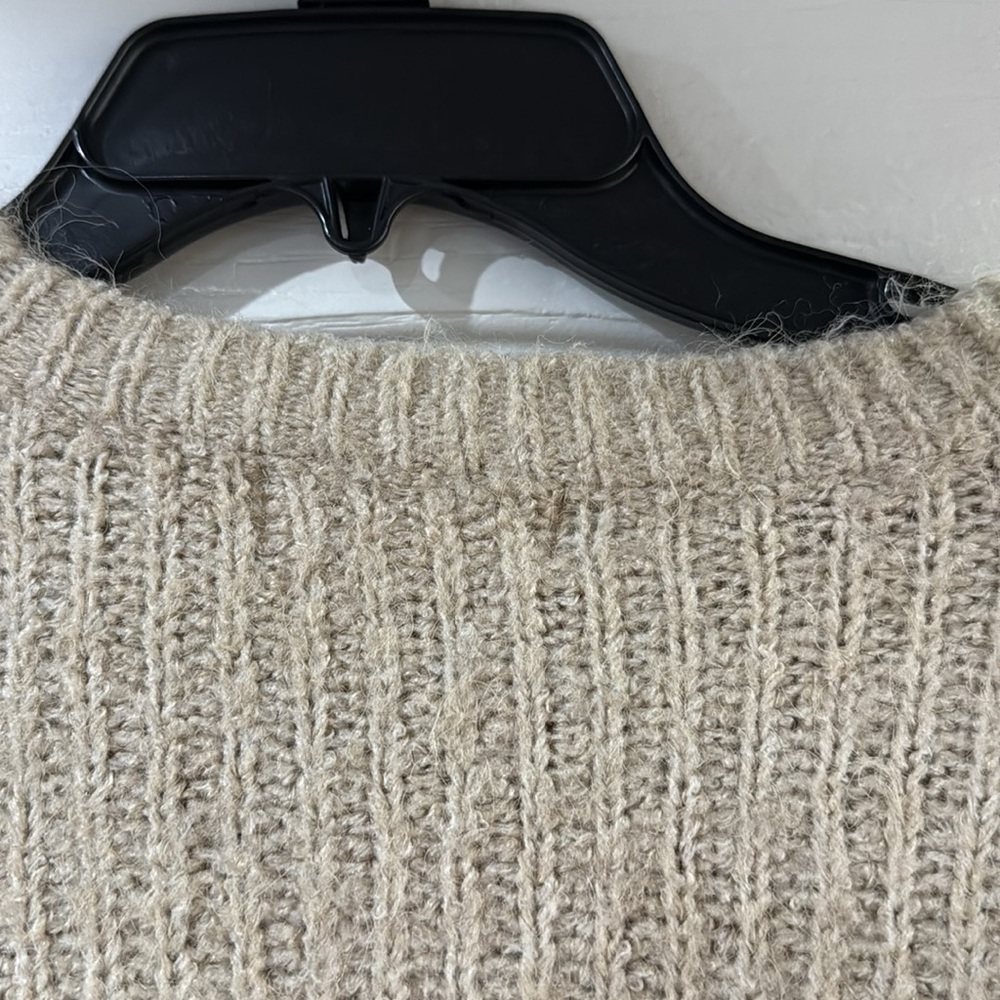 Oak + Fort Sweater Size Small - Picture 6 of 7